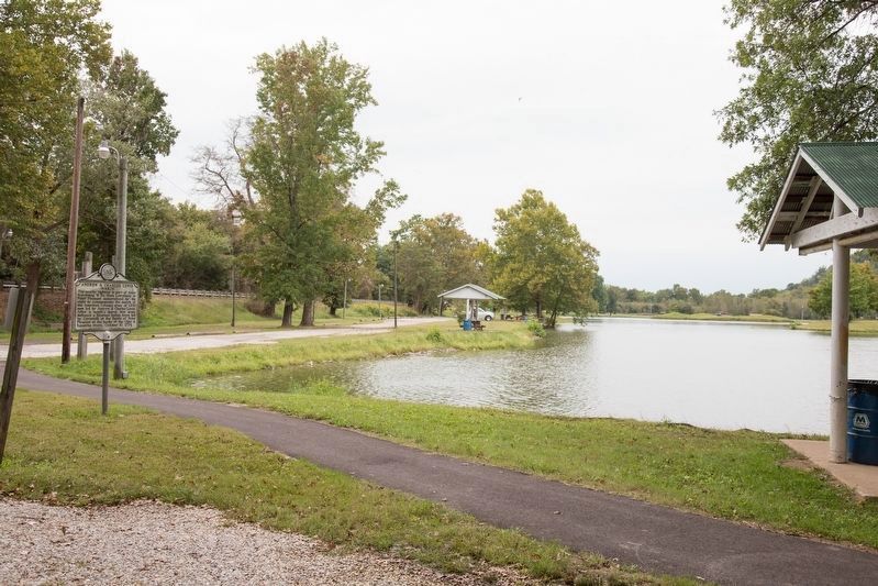 Krodel Park Pond and Marker image. Click for full size.