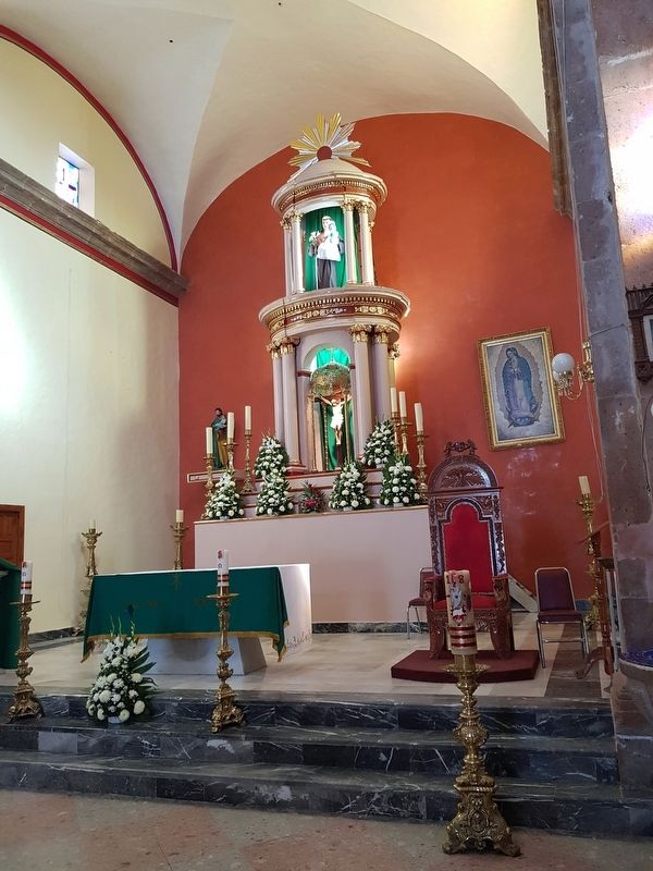 The altar of the Parish of San Antonio de Padua image. Click for full size.