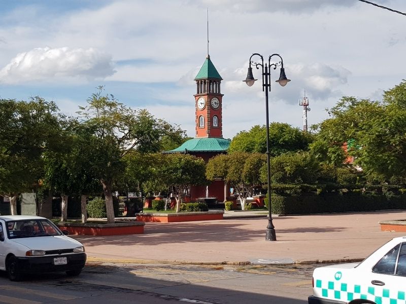 A view of the central park of Polotitlán from the marker. Click for full size. A view of the central park of Polotitlán from the marker image. Click for full size.