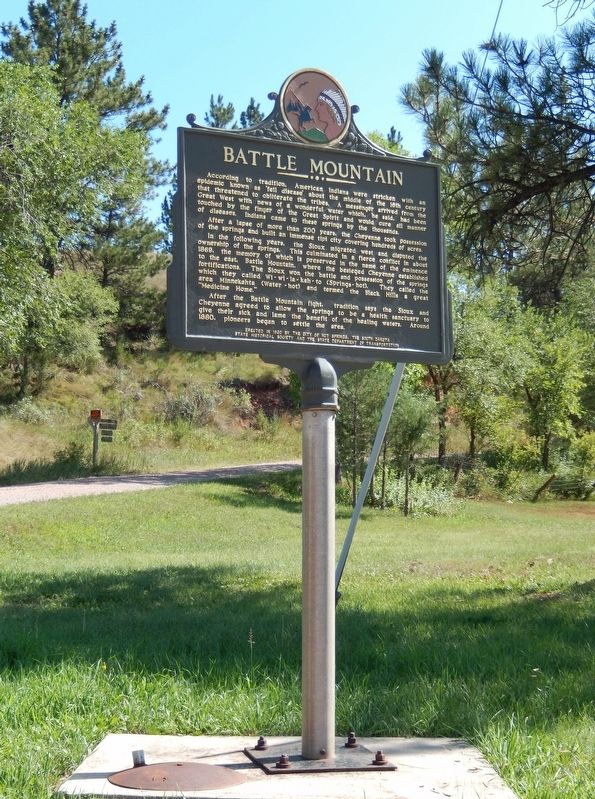 Battle Mountain Marker (<i>tall view from Battle Mountain Avenue</i>) image. Click for full size.