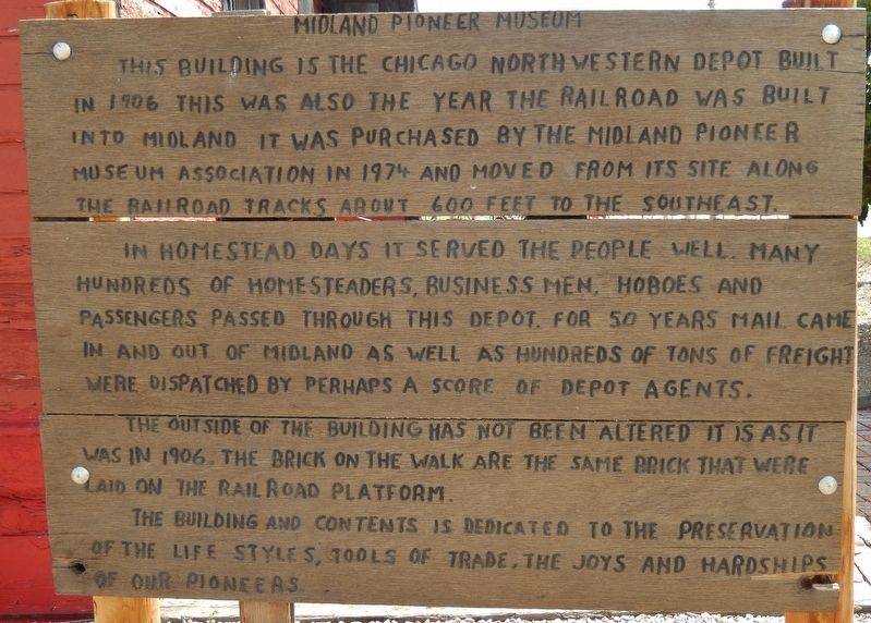 Midland Pioneer Museum Marker. Click for full size. Midland Pioneer Museum Marker image. Click for full size.