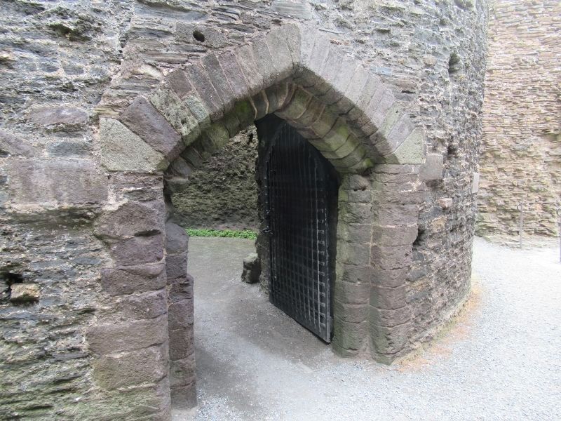 The Entrance to the Keep image. Click for full size.