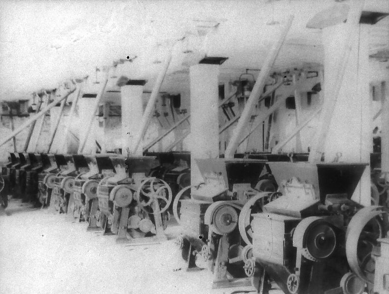 Marker detail: Steel roller mills. Click for full size. Marker detail: Steel roller mills image. Click for full size.