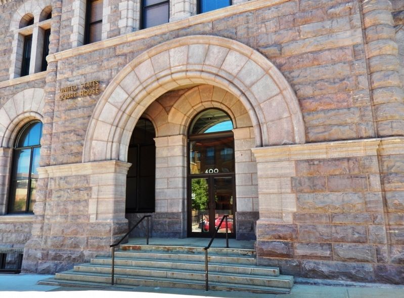 The Government Building (<i>main entrance featuring Romanesque arch</i>) image. Click for full size.