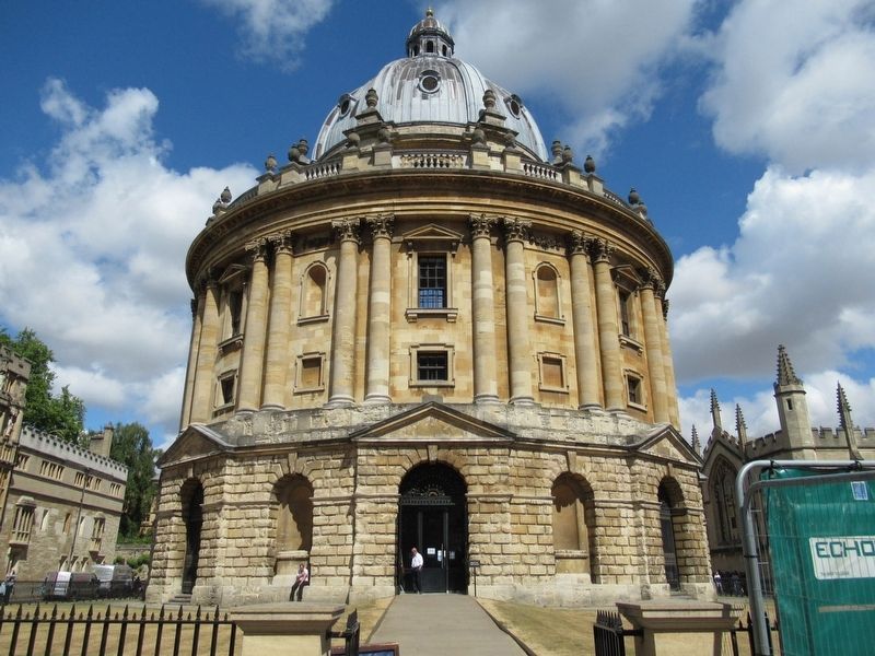 The Radcliffe Camera in Radcliffe Square image. Click for full size.