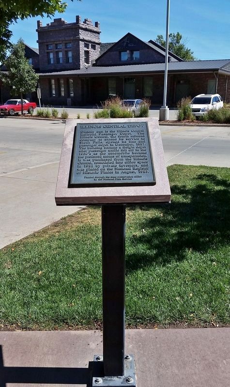 Illinois Central Depot Marker (<i>tall view; looking northeast across parking lot toward depot</i>) image. Click for full size.