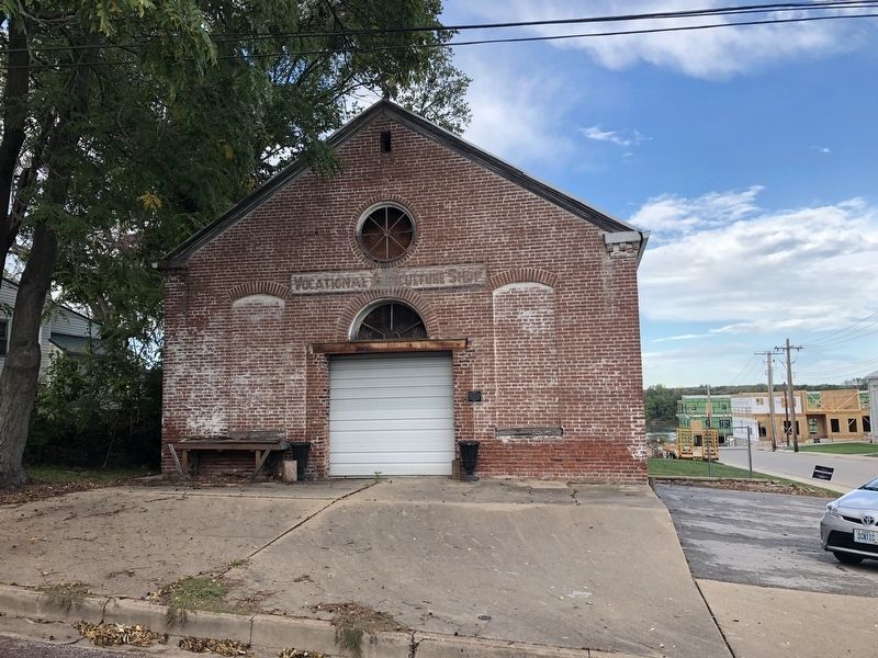 Southern Presbyterian Church Building with marker to the right of the bay door. Click for full size. Southern Presbyterian Church Building with marker to the right of the bay door image. Click for full size.