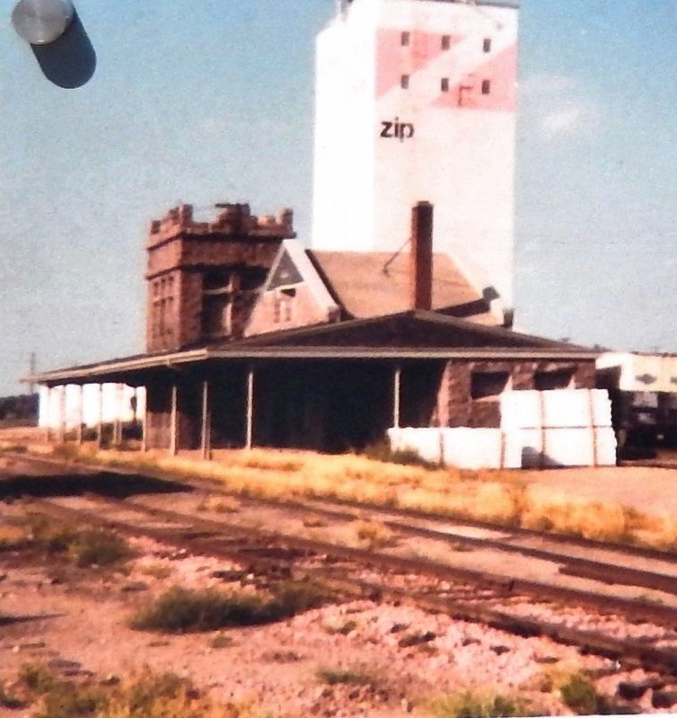 Marker detail: Illinois Central Depot, 1978 image. Click for full size.