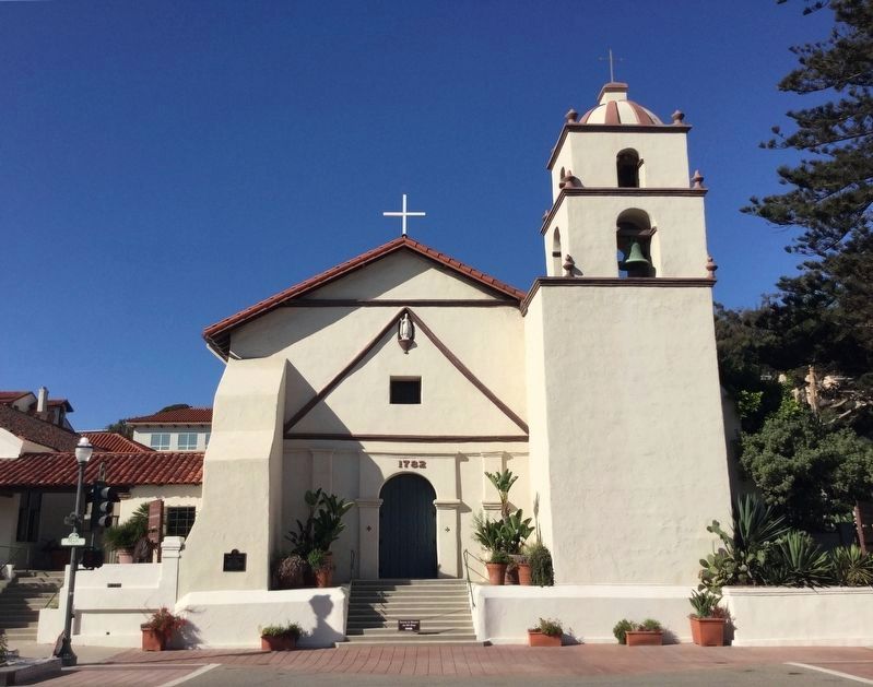 San Buenaventura Mission image. Click for full size.