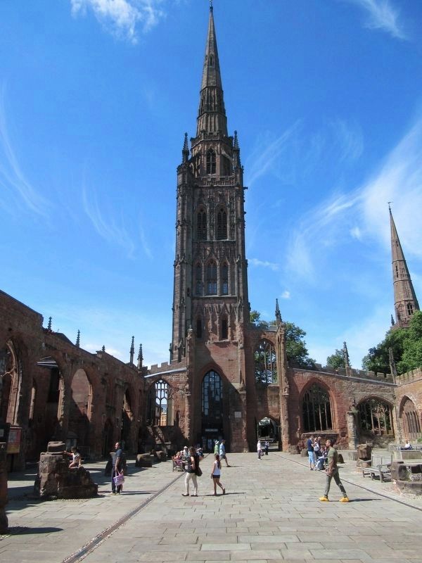 The Tower and Spire of Coventry Cathedral image. Click for full size.