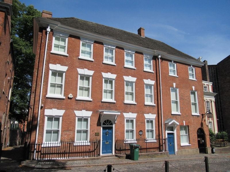 9 – 10 Priory Row. Click for full size. 9 – 10 Priory Row image. Click for full size.