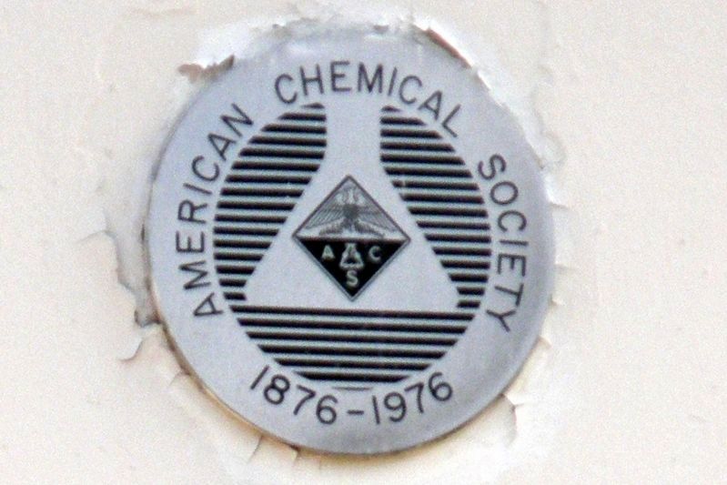 The American Chemical Society crest image. Click for full size.