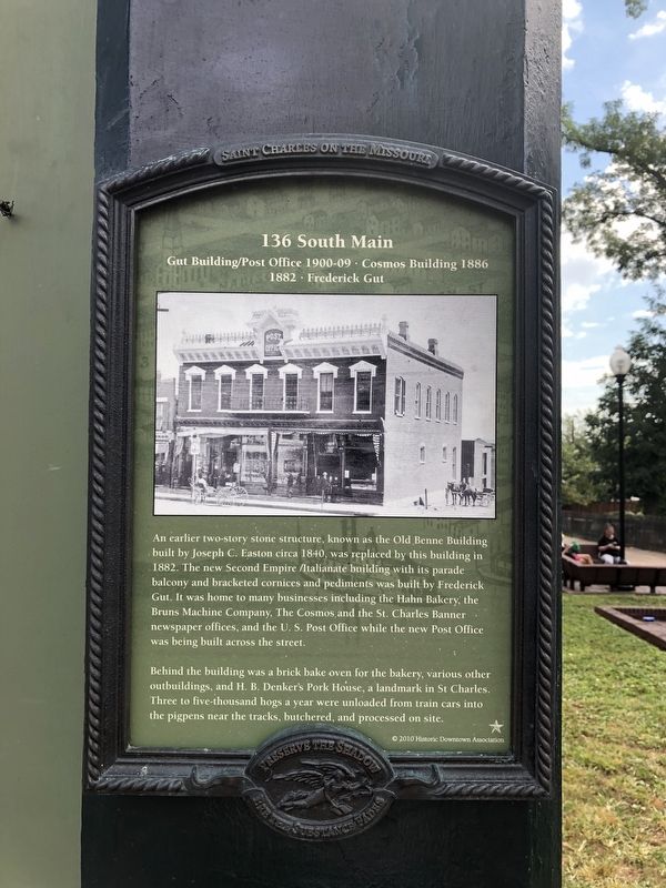 136 South Main Marker image. Click for full size.