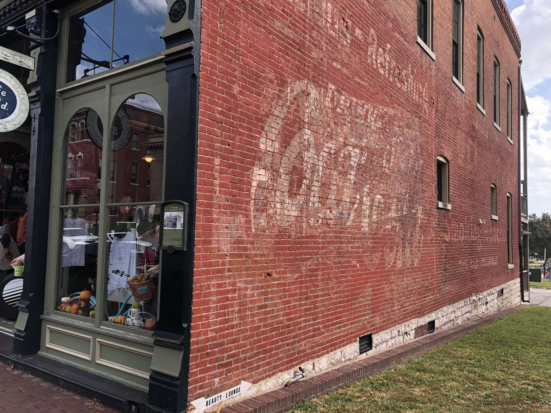 136 South Main Marker. Click for full size. 136 South Main Marker image. Click for full size.