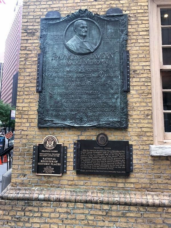 Fraunces Tavern Marker. Click for full size. Fraunces Tavern Marker image. Click for full size.