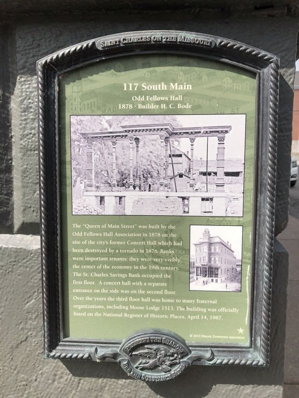 117 South Main Marker. Click for full size. 117 South Main Marker image. Click for full size.