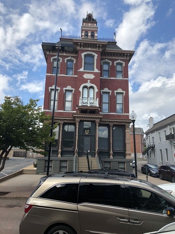 117 South Main Street. Click for full size. 117 South Main Street image. Click for full size.