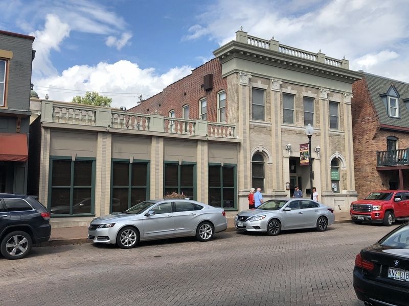 121-123 North Main Street image. Click for full size.