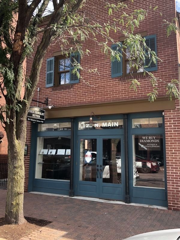 122 North Main Street. Click for full size. 122 North Main Street image. Click for full size.