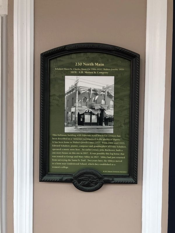230 North Main Marker. Click for full size. 230 North Main Marker image. Click for full size.
