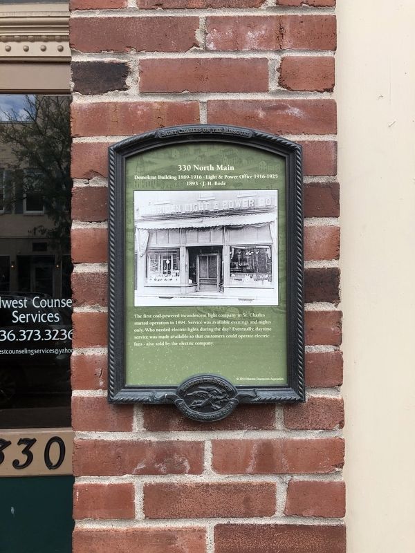 330 North Main Marker. Click for full size. 330 North Main Marker image. Click for full size.