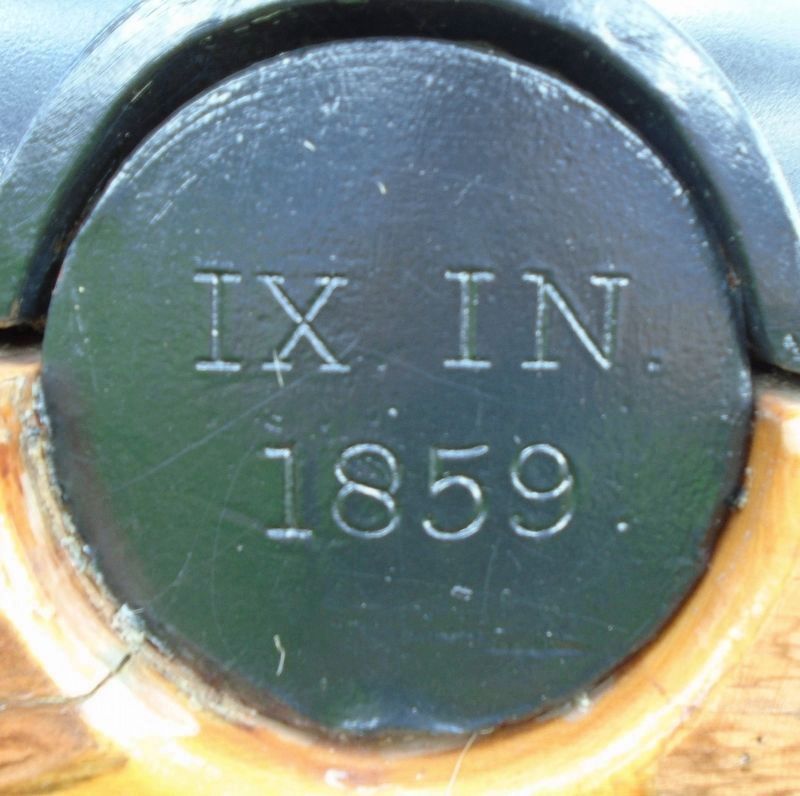 USS Hartford Gun Detail image. Click for full size.
