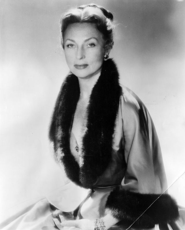 Agnes Moorehead image. Click for full size.