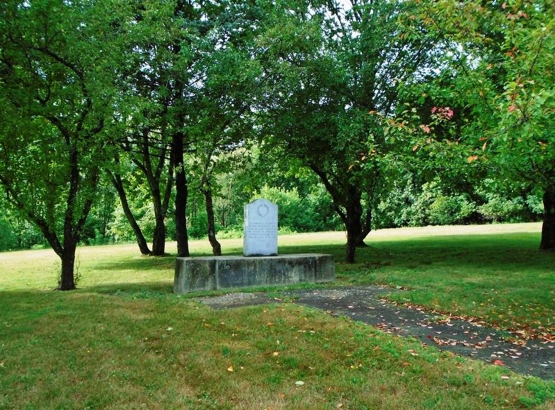 Veterans Memorial image. Click for full size.