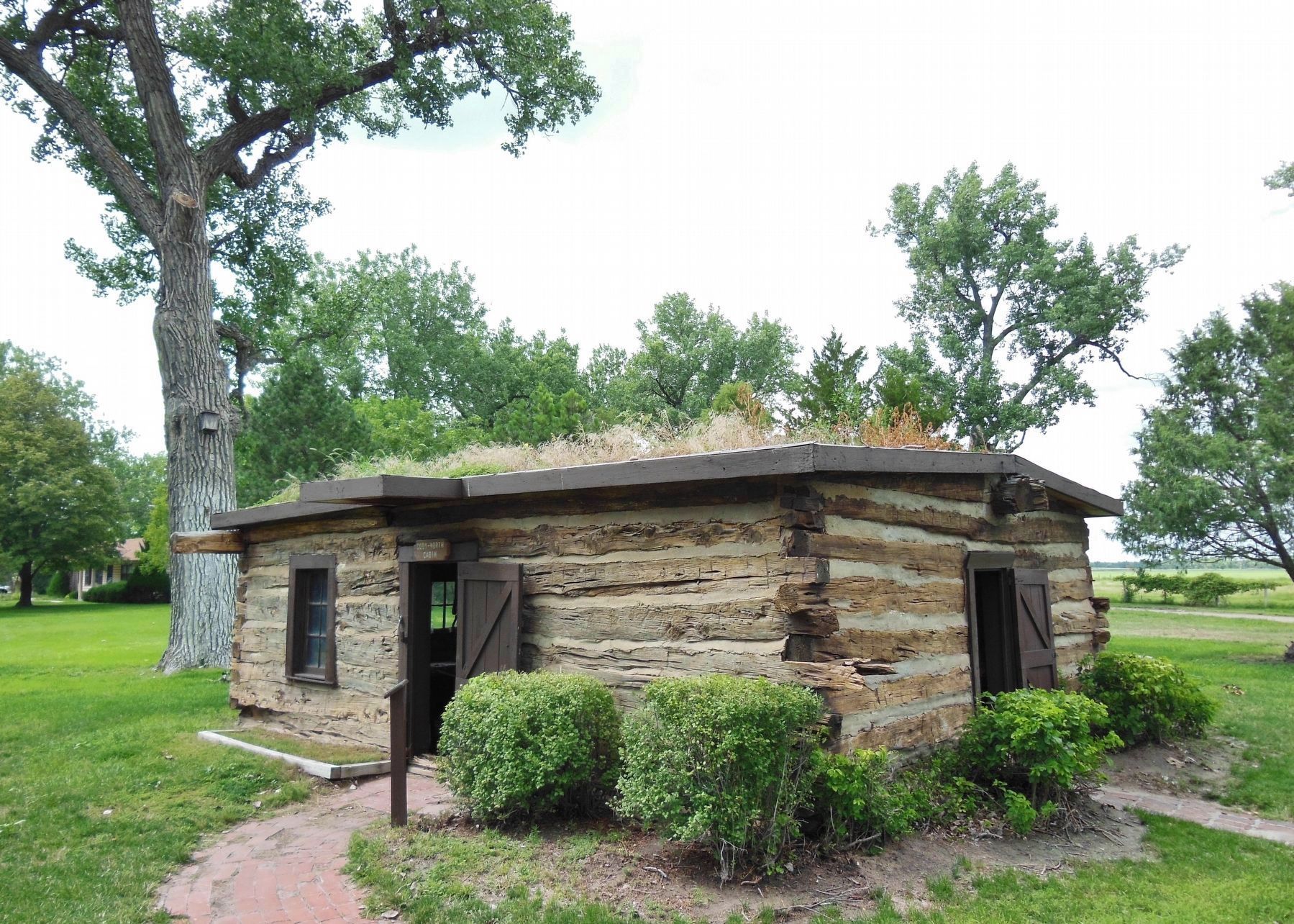 Cody-North Cabin (<i>wide view; marker visible on post near front entrance [left]</i>) image. Click for full size.