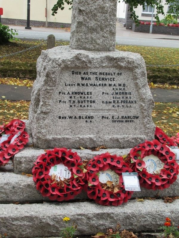Great Glen War Memorial image. Click for full size.
