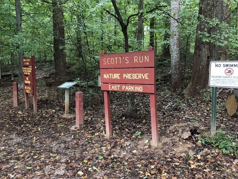 Scott’s Run Park East Entrance Sign image. Click for full size.