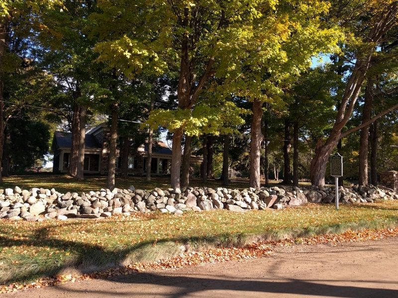 Rowe House and Marker image. Click for full size.