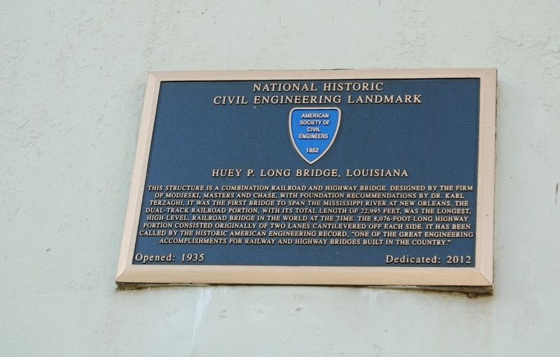 Huey P. Long Bridge, Louisiana Marker image. Click for full size.