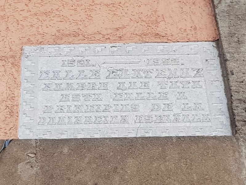 Calle Guatemuz Marker. Click for full size. Calle Guatemuz Marker image. Click for full size.