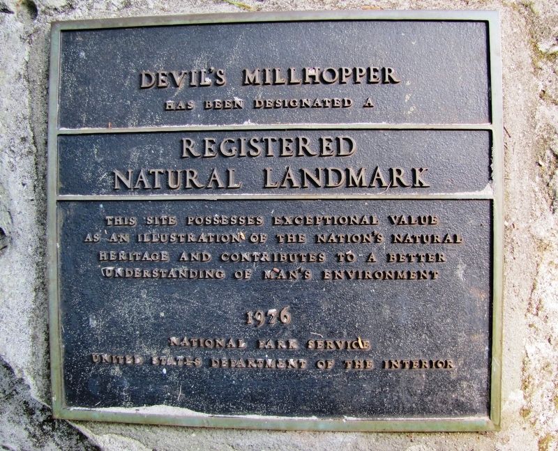 Devil's Millhopper Marker image. Click for full size.