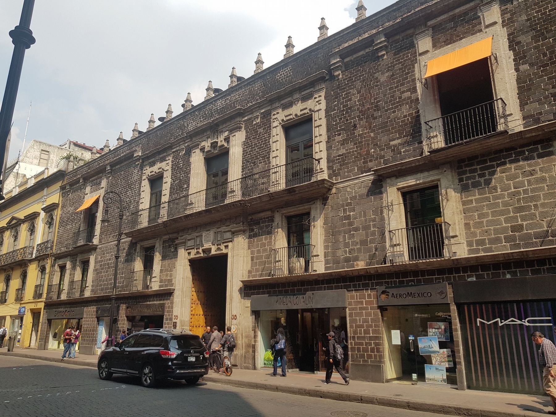 House of the Condes de Miravalle and Marker image. Click for full size.