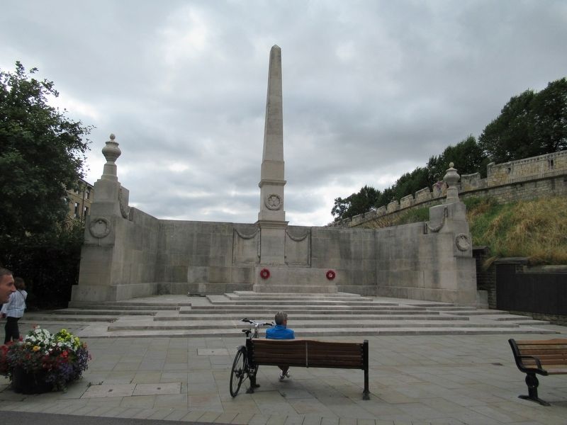 Northeastern Railway War Memorial. Click for full size. Northeastern Railway War Memorial image. Click for full size.