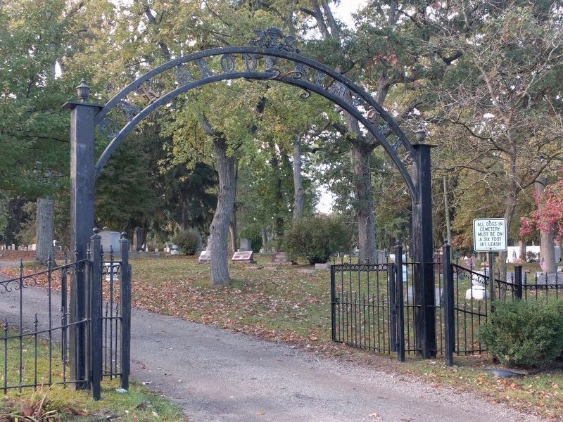 Oak Grove Cemetery - North Entrance Gate. Click for full size. Oak Grove Cemetery - North Entrance Gate image. Click for full size.