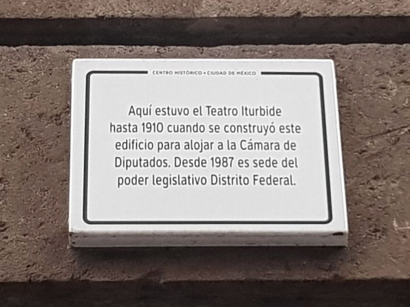 An additional Teatro Iturbide Marker image. Click for full size.