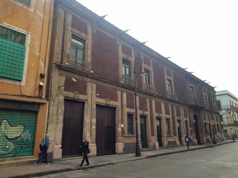 House of the Counts of Heras y Soto and Markers. Click for full size. House of the Counts of Heras y Soto and Markers image. Click for full size.