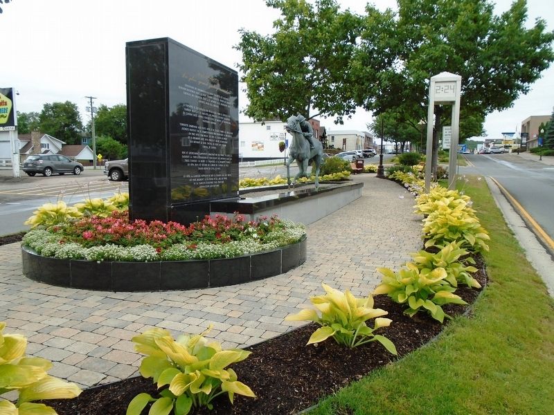 Ron Turcotte Monument image. Click for full size.