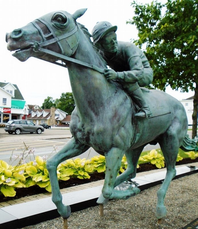 Ron Turcotte Sculpture image. Click for full size.