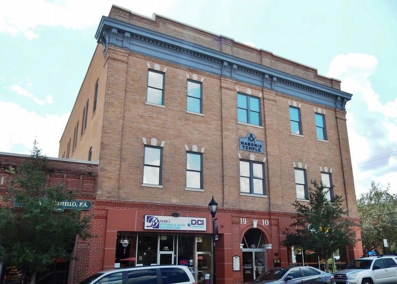 Inverness Masonic Temple image. Click for full size.