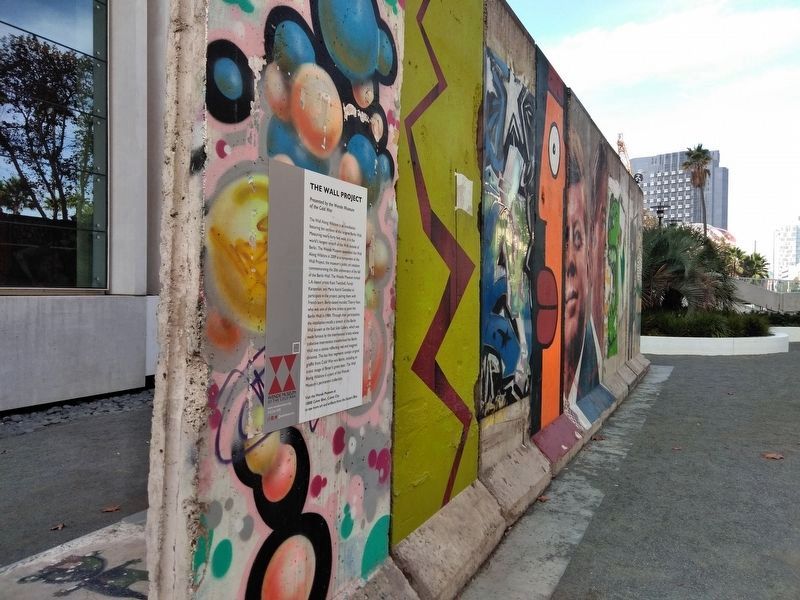 Berlin Wall Segments Marker image. Click for full size.