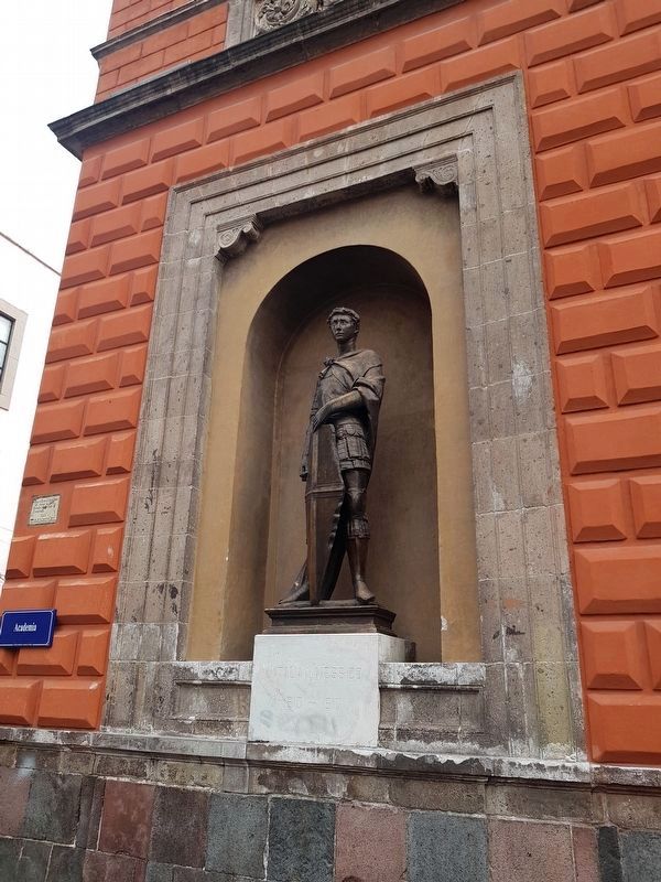 A gift from Italy to the right of the marker image. Click for full size.
