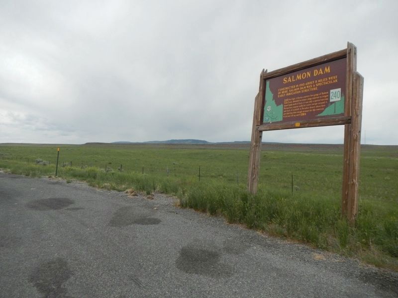 Salmon Dam Marker. Click for full size. Salmon Dam Marker image. Click for full size.