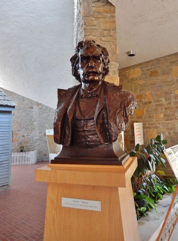 Mark Twain Bust (<i>On exhibit at nearby Mark Twain Birthplace State Historic Site</i>) image. Click for full size.