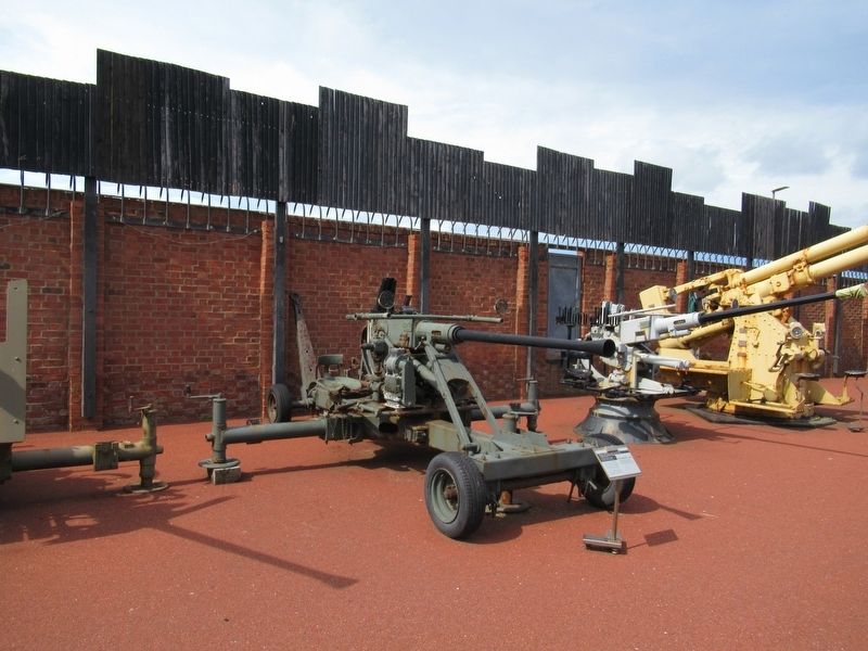 Bofors L/60 Anti-Aircraft Gun. Click for full size. Bofors L/60 Anti-Aircraft Gun image. Click for full size.