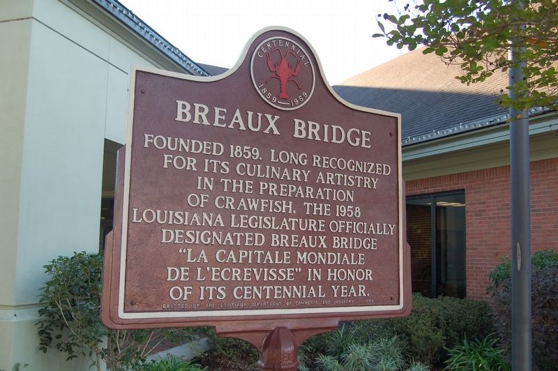 Breaux Bridge (English language) side of the marker image. Click for full size.