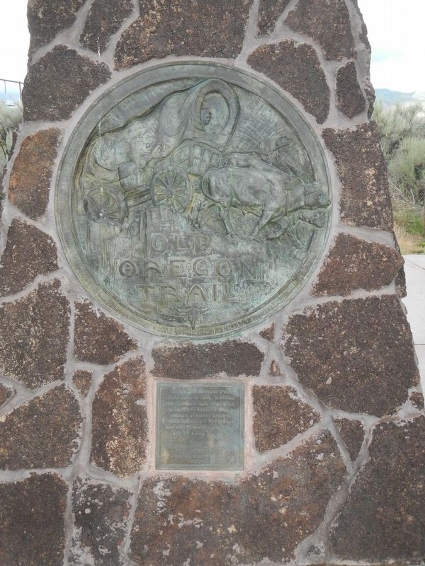Old Oregon Trail Marker image. Click for full size.